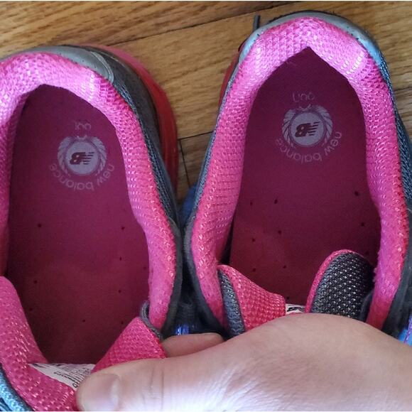 New Balance 990v4 Grey with Pink size 7.5 women's USA - Picture 9 of 12